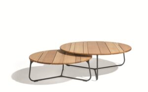 Buy outdoor table in Dubai